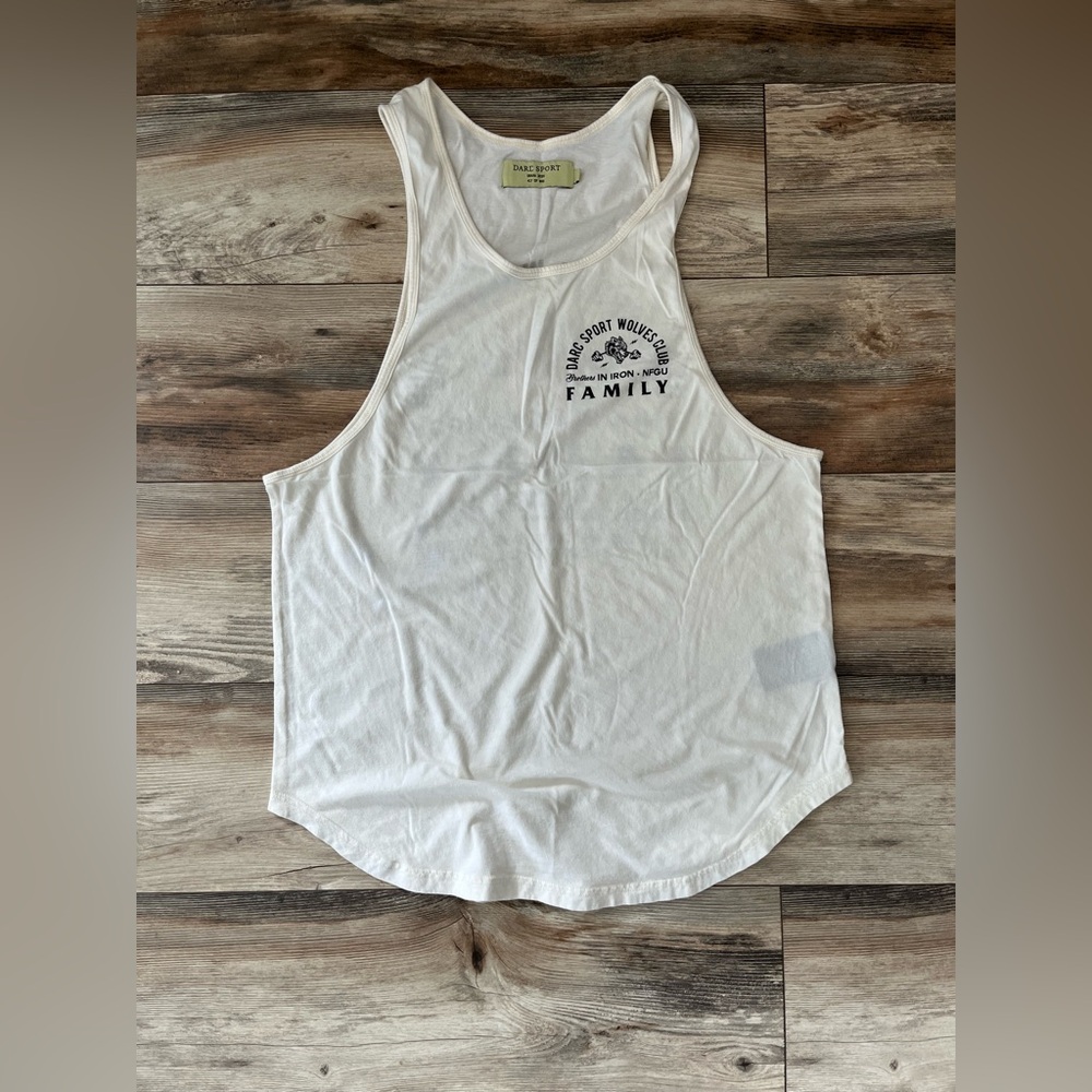 EUC Men’s Darc Sport Tank Top. Size L.